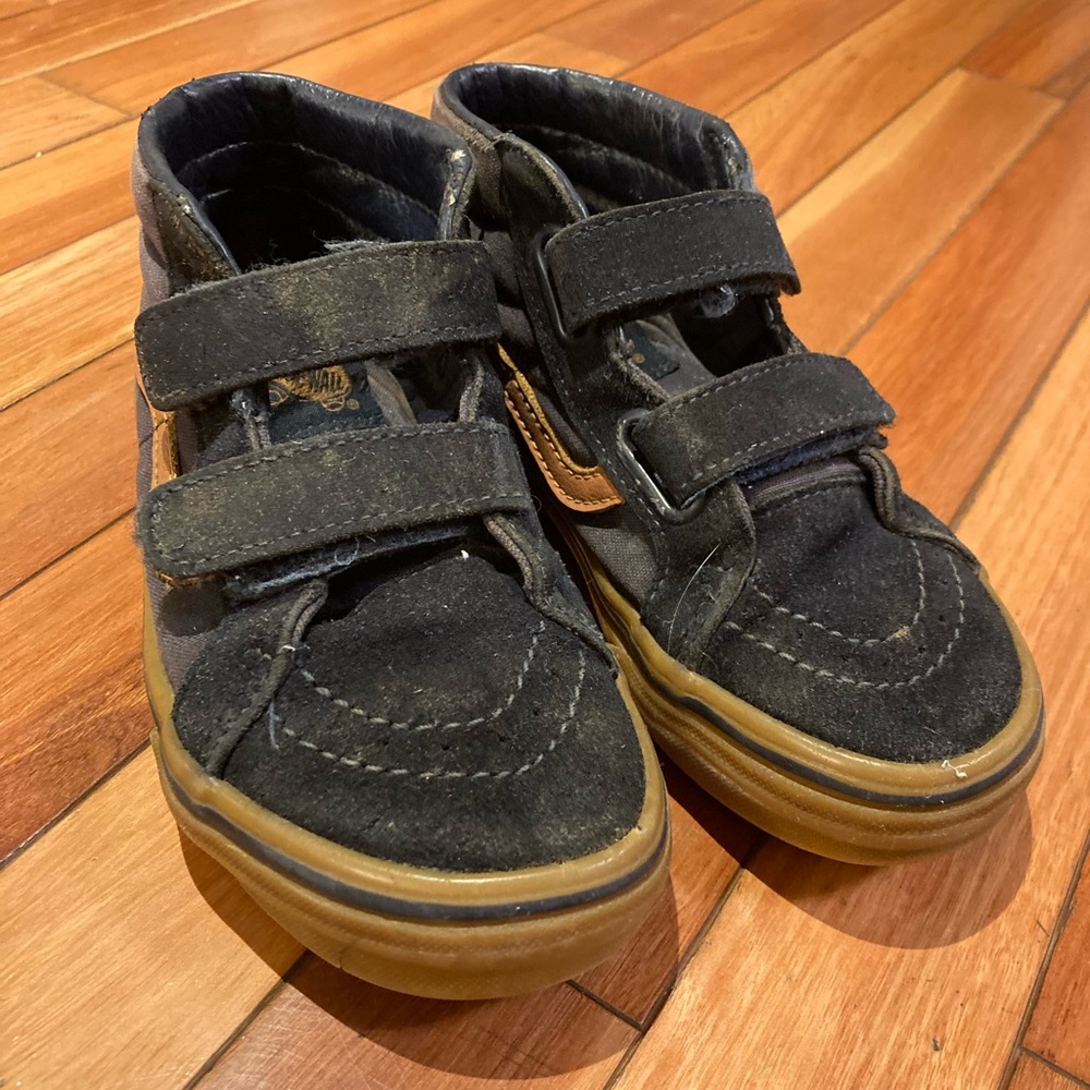Vans, kids Hi top, velcro, size 1.5.
